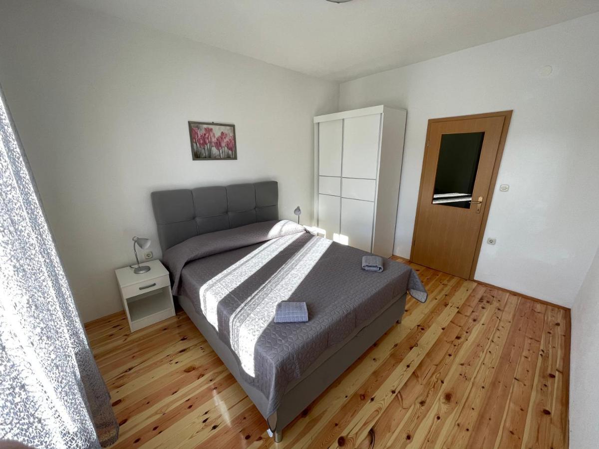 בלאצ'ה Ivan I Matej Apartments מראה חיצוני תמונה