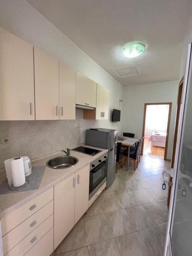 בלאצ'ה Ivan I Matej Apartments מראה חיצוני תמונה