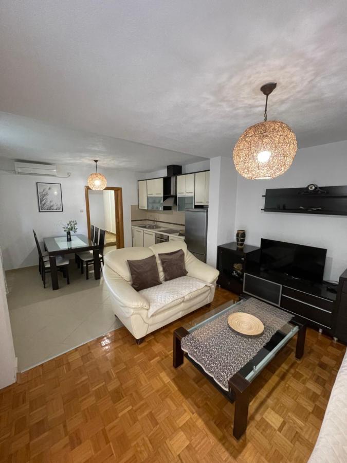 בלאצ'ה Ivan I Matej Apartments מראה חיצוני תמונה