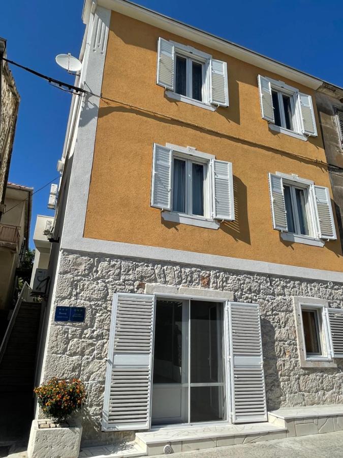 בלאצ'ה Ivan I Matej Apartments מראה חיצוני תמונה